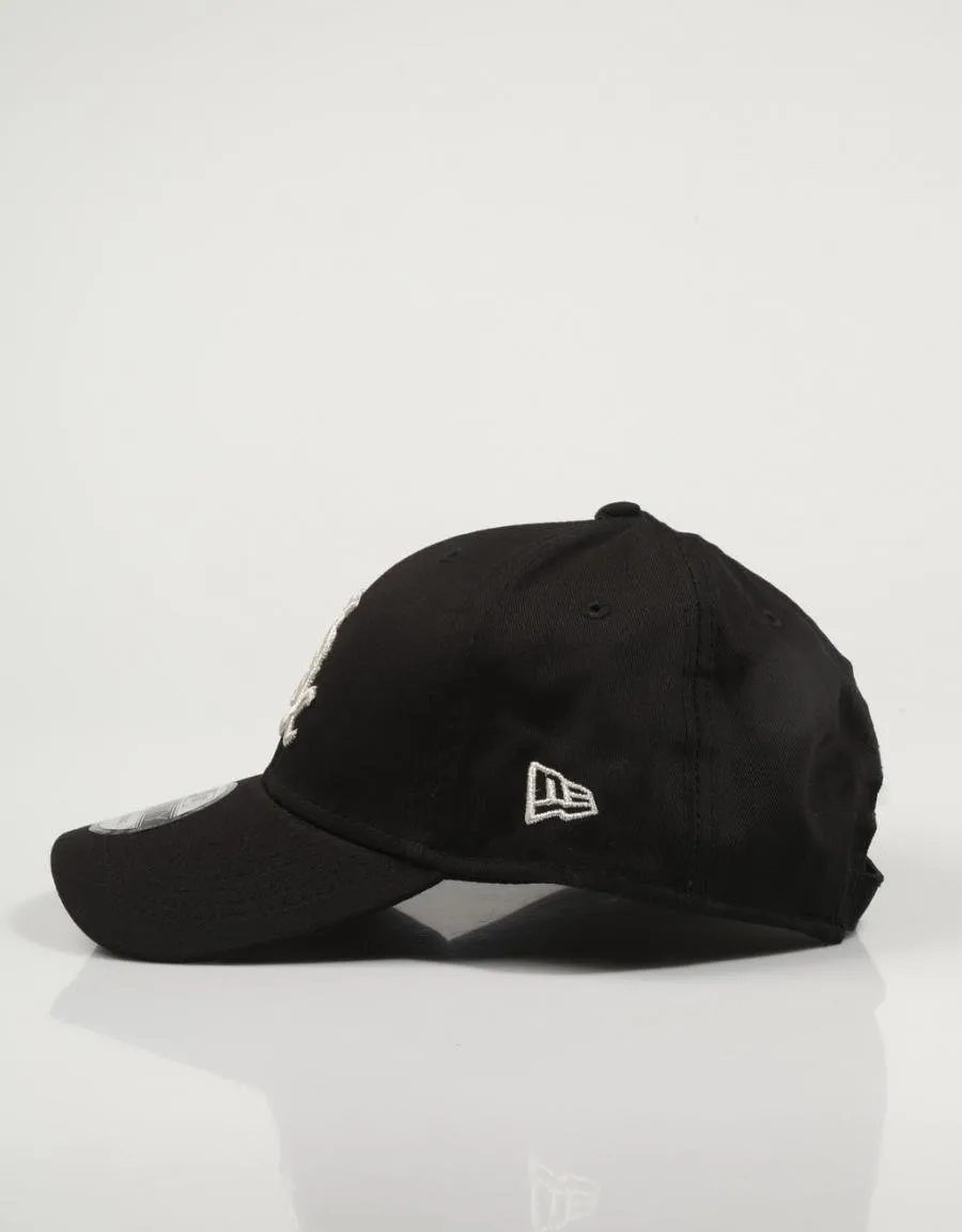  gorra NEW ERA 9forty en Negro 80647