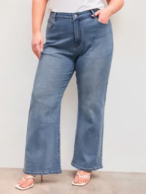 Jeans Acampanados de Tiro Medio y Denim Elástico de Cider Curvy