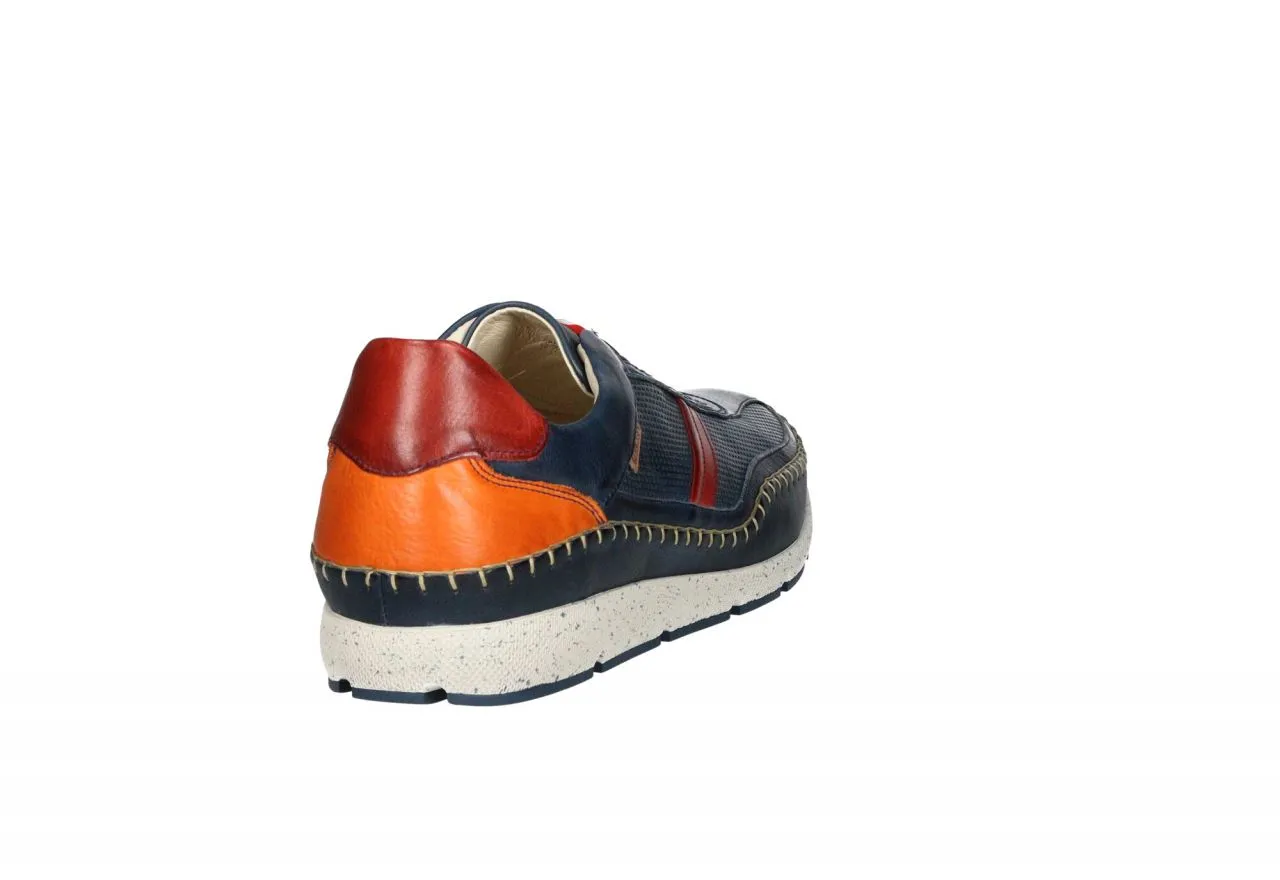 Sneaker Piel Azul Laterales Picados Franja Burdeos Talon Naranja